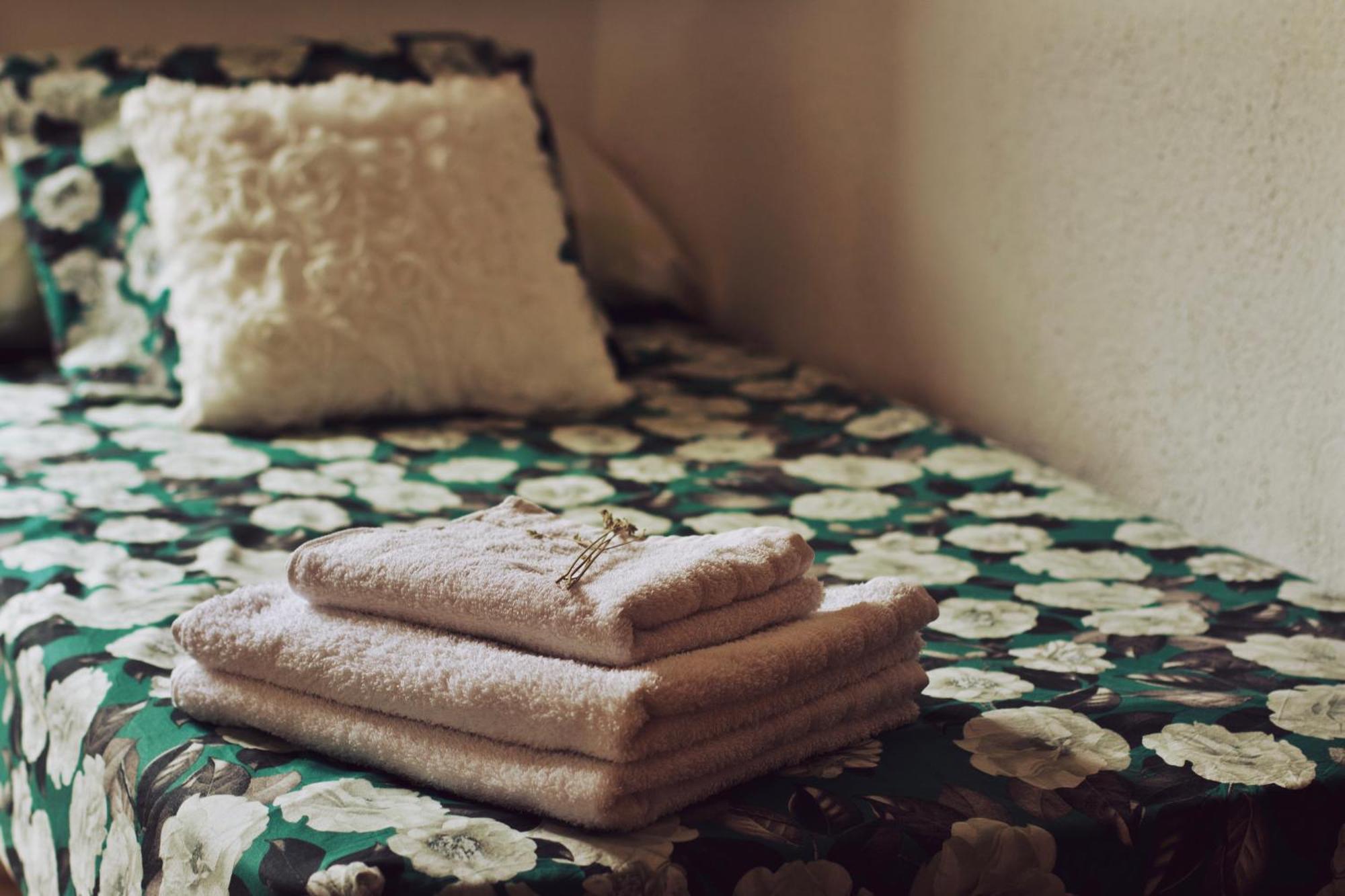 Casa Rural Cal Bate Pratdip ภายนอก รูปภาพ